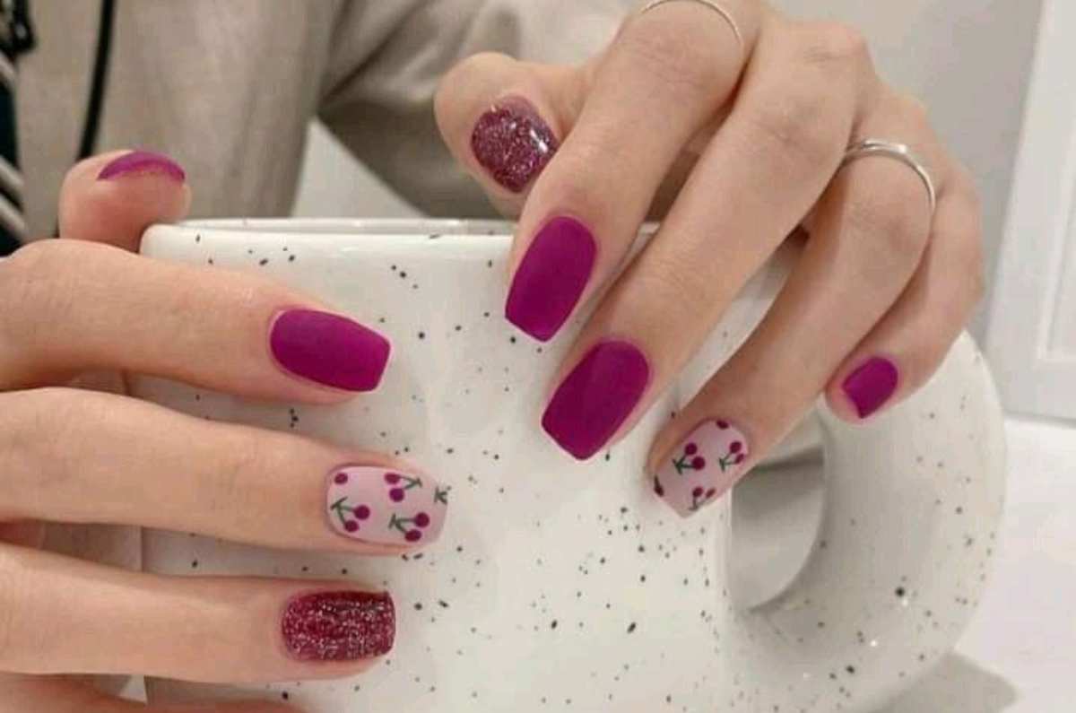 6 diseños de uñas buganvilia, la tonalidad que más verás este 2025