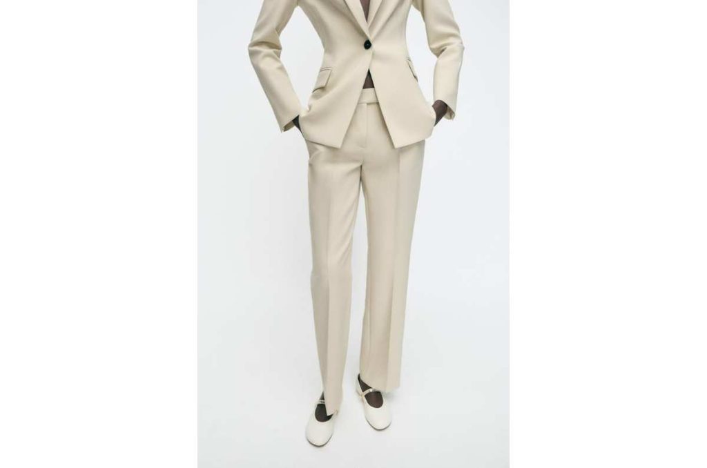 traje de ZARA