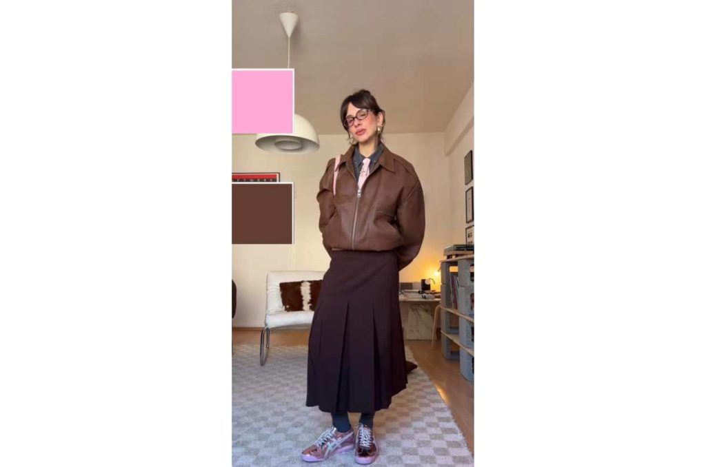 outfit con tenis metalicos 
