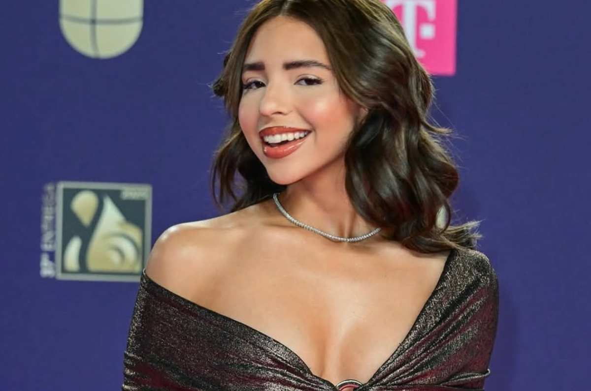 El nuevo cambio de look de Ángela Aguilar está dividiendo opiniones FOTOS
