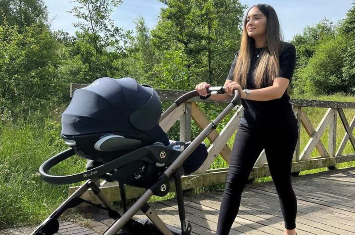 “Pram fitness», la rutina de ejercicios que tonificará tus glúteos y brazos usando la carreola de tu bebé