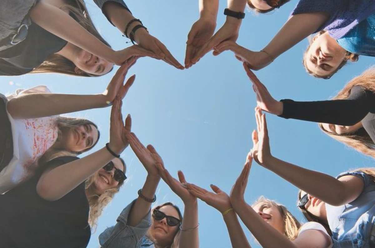 Concientizar y empoderar: la importancia de seguir impulsándonos entre nosotras