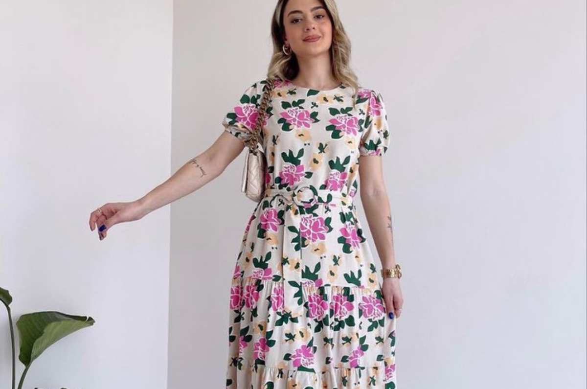 Arma el look: vestido floreado para la oficina