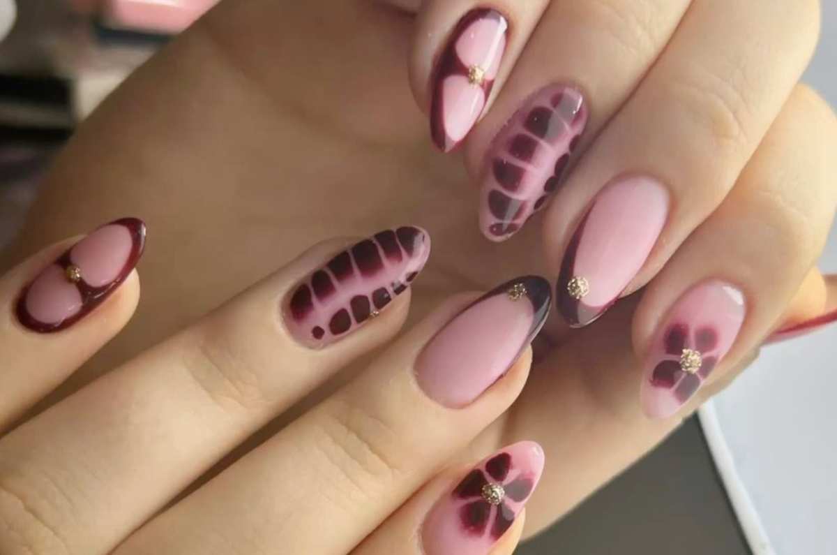 Diseños de uñas con efecto blooming, el mani que dará luz tus manos esta primavera