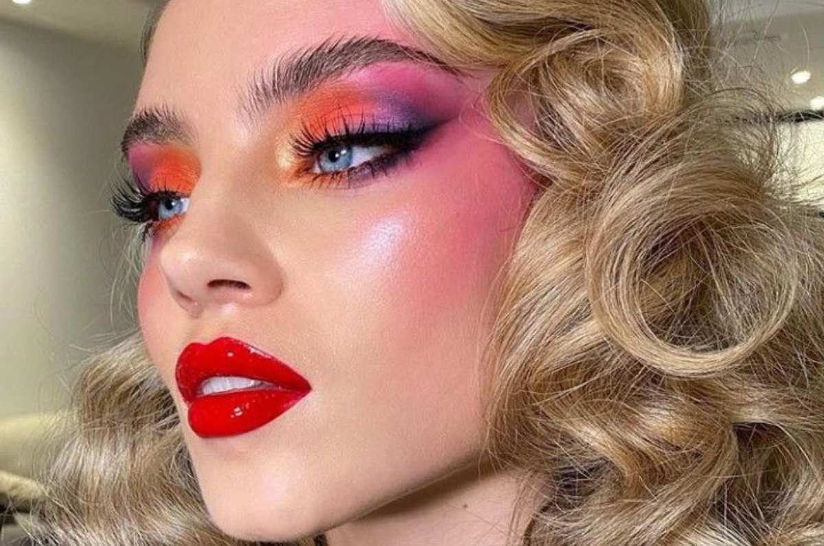 Maquillajes de ojos estilo años 80, la tendencia más llamativa que debes llevar este 2025