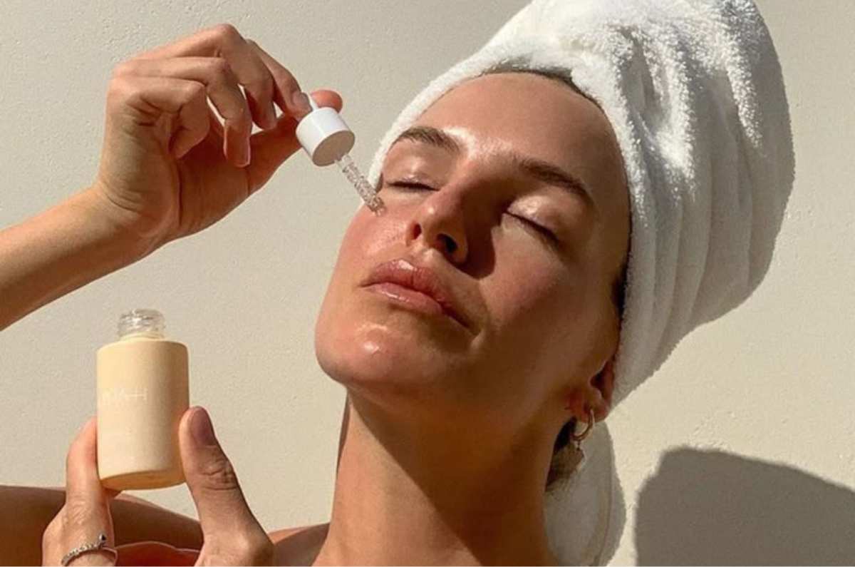 4 serums aclarantes que SÍ funcionan por menos de $200.00