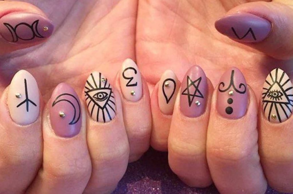 uñas almendradas para aries