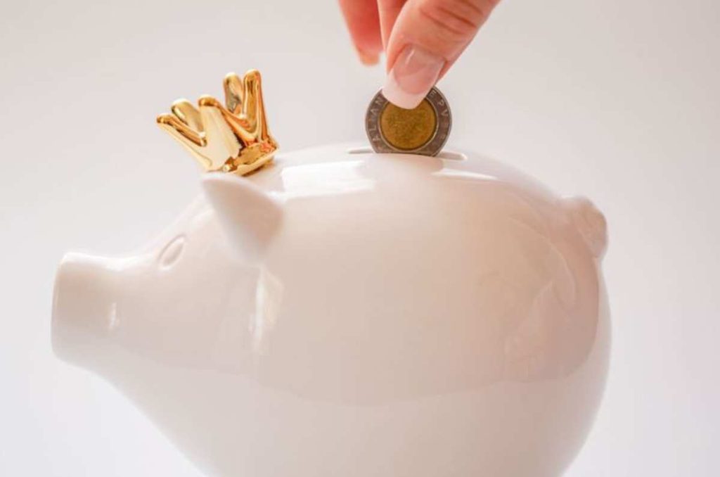 Rutina diaria de ahorro: 5 pasos para finanzas de mujeres organizadas 0