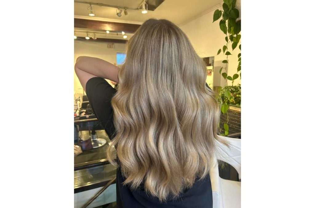Beige: rubios en tendencia que favorecen facciones