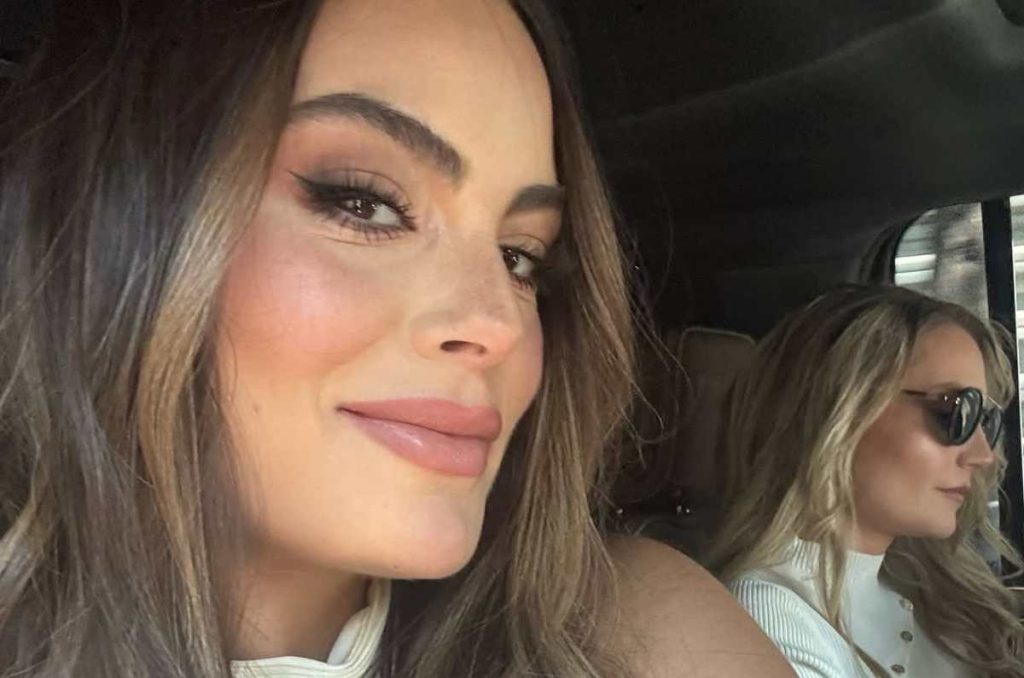 Ximena Navarrete muestra su celulitis