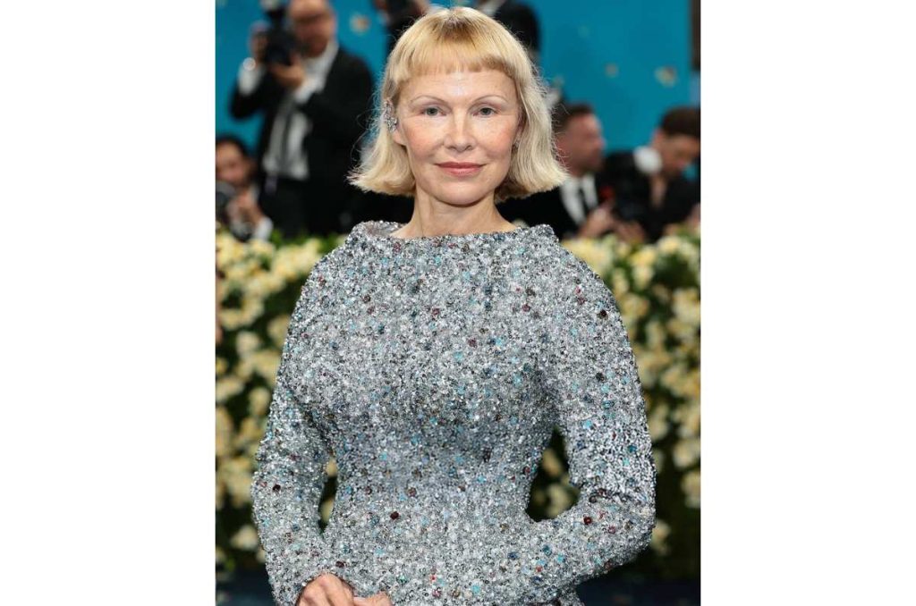 Pamela Anderson MET Gala 2025