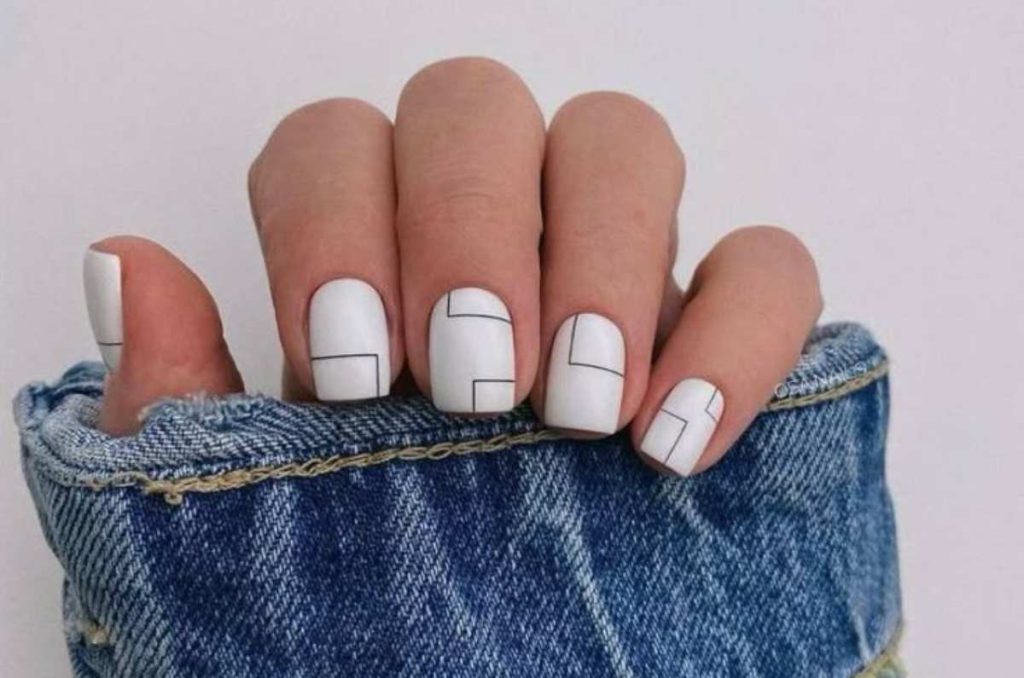Prom nails