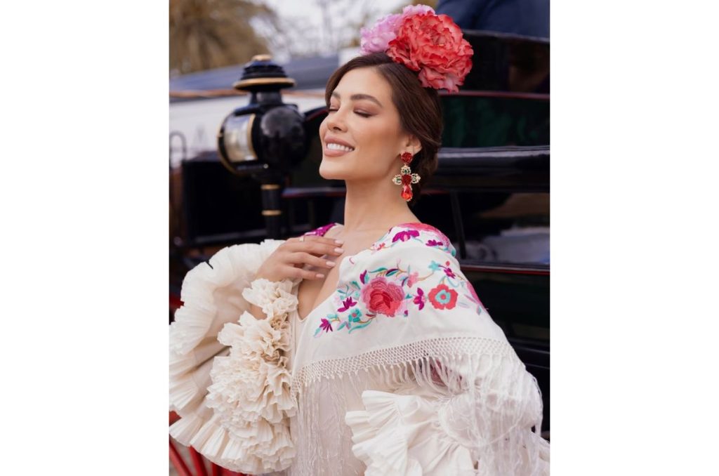 Michelle Salas vestida de flamenca