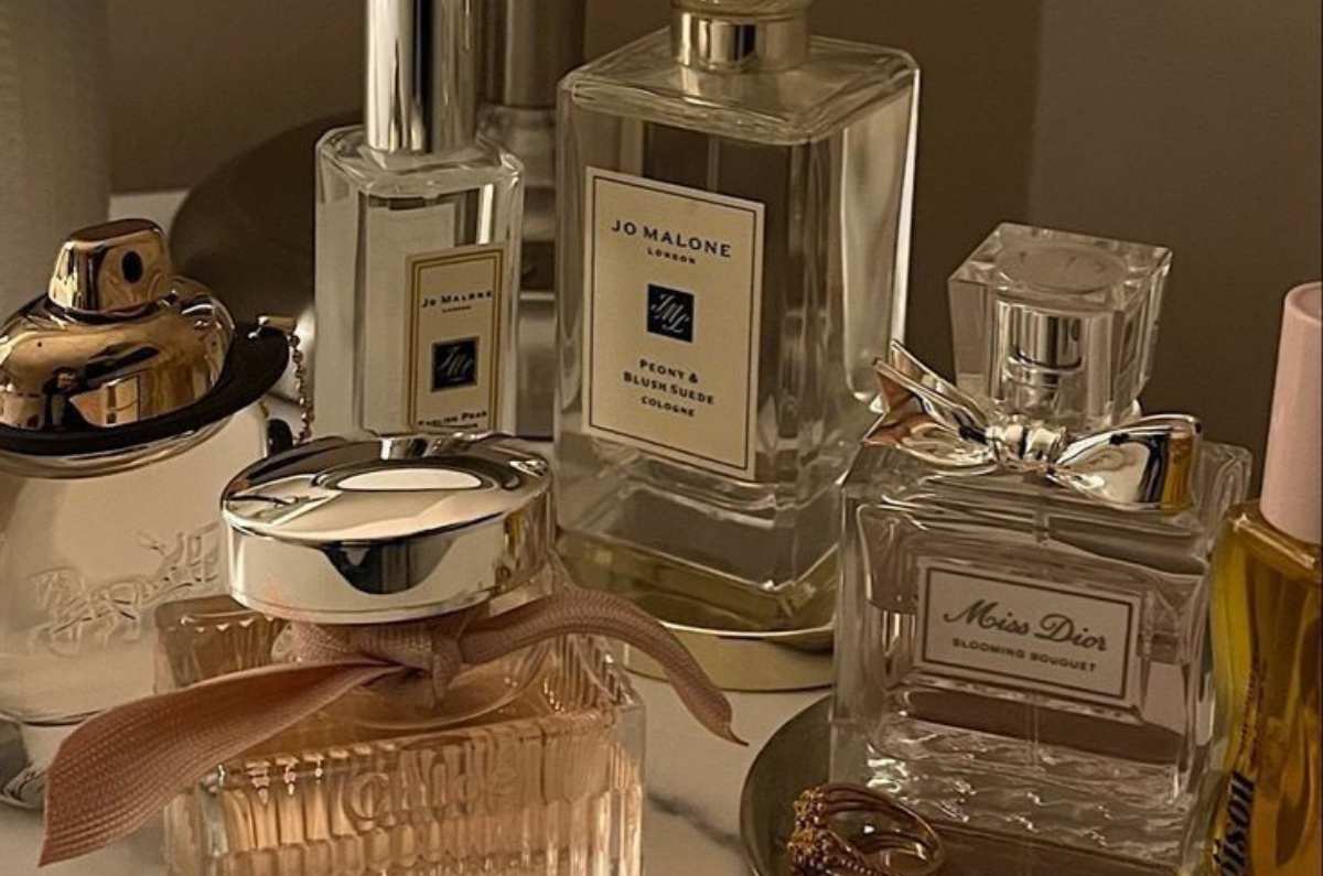 Perfumes ideales para regalar el Día de las Madres por menos de $400.00