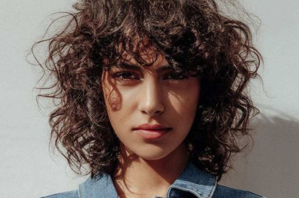 Curly hair