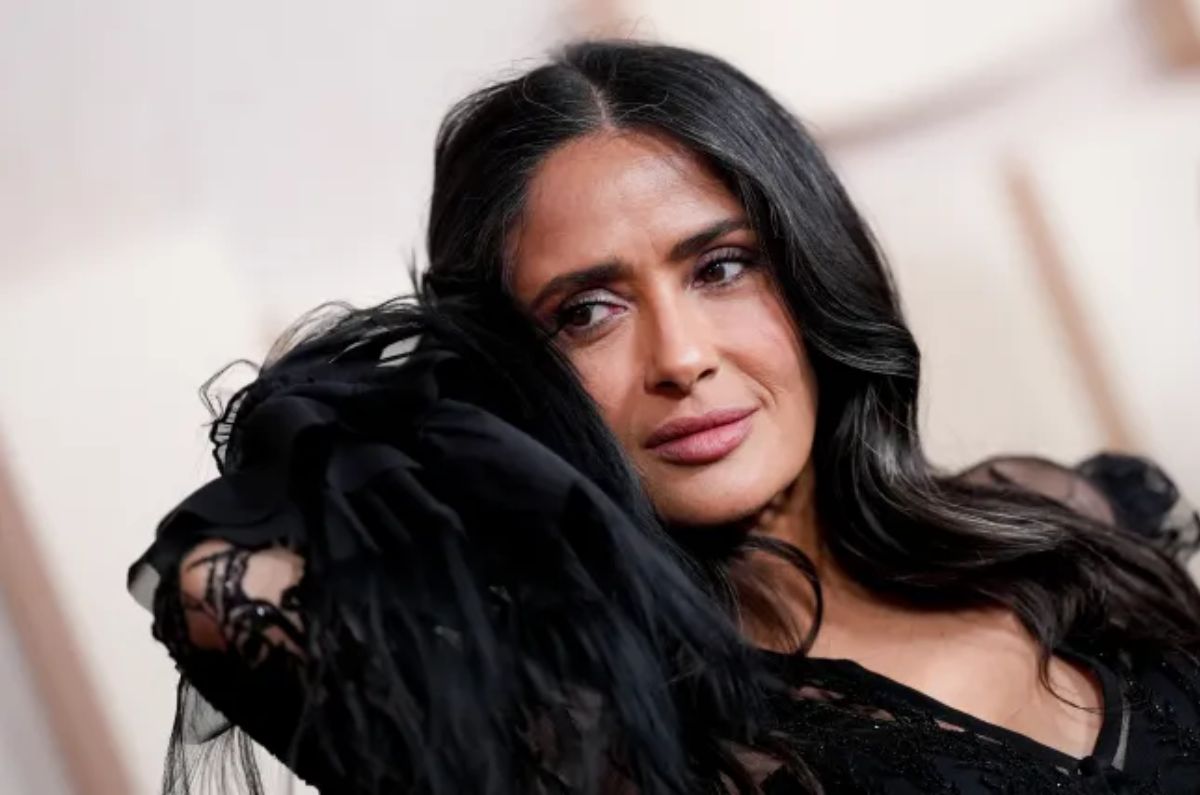 El mejor truco para ocultar las canas, según Salma Hayek 