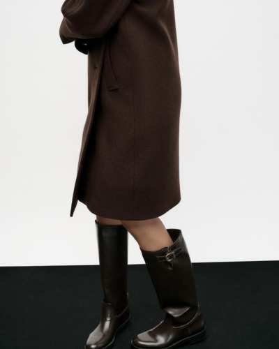 botas altas café de Zara