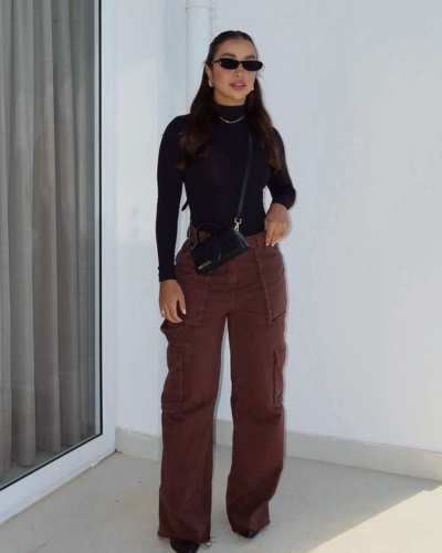 Pantalones Color Café: La clave para un look de oficina elegante y versátil 0