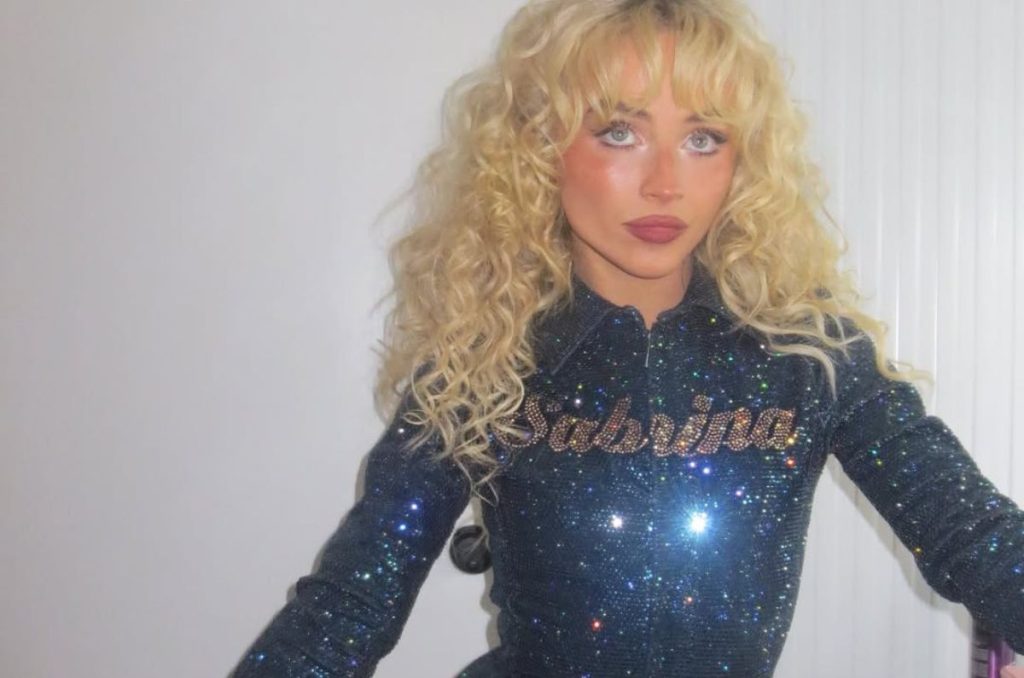 sabrina-carpenter-disco-1