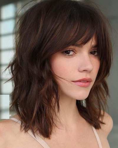 10 Cortes de cabello con flequillo que favorecen a todos los rostros 8