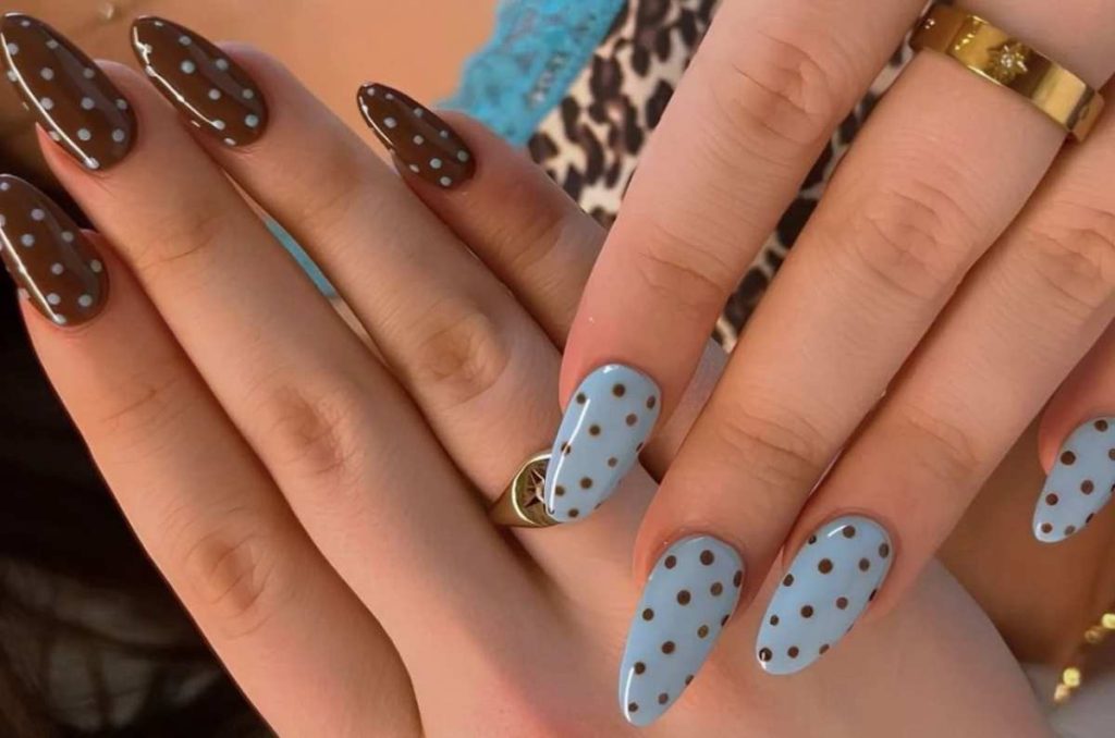 Uñas polka dots