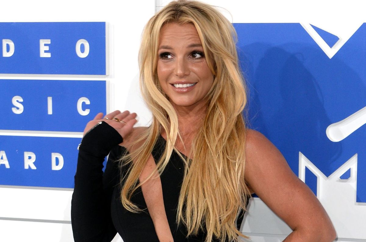Britney Spears se convierte en mamá de nuevo y adopta a una bebé