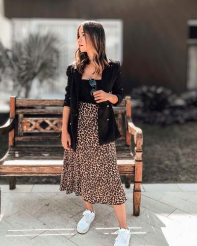 Atuendo con animal print