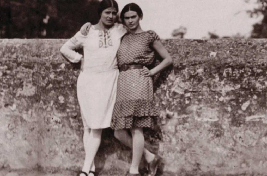Frida Kahlo y Tina Modotti