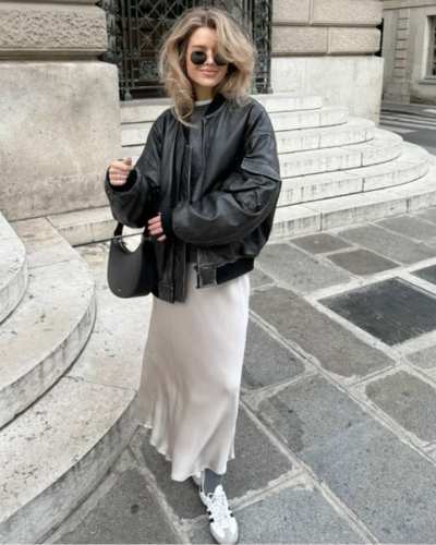 outfit con maxifalda blanca