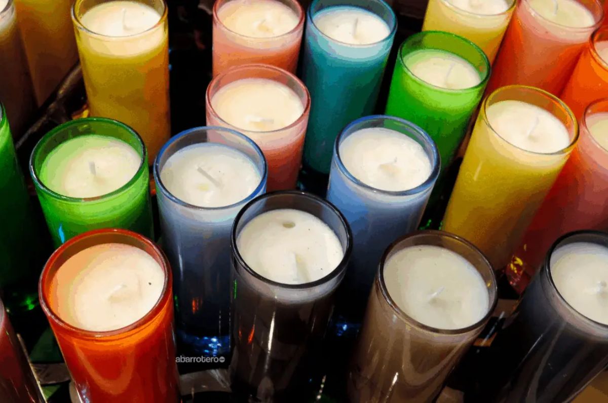 ¿Qué hacer con los vasos de veladoras? Ideas creativas y advertencias antes de reutilizarlos