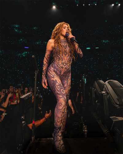 Outfits de Las Mujeres Ya No Lloran World Tour