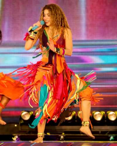 Outfits de Las Mujeres Ya No Lloran World Tour
