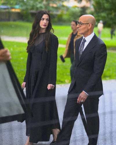 ¿Anne Hathaway y Stanley Tucci graban el funeral de Miranda Priestly? 0