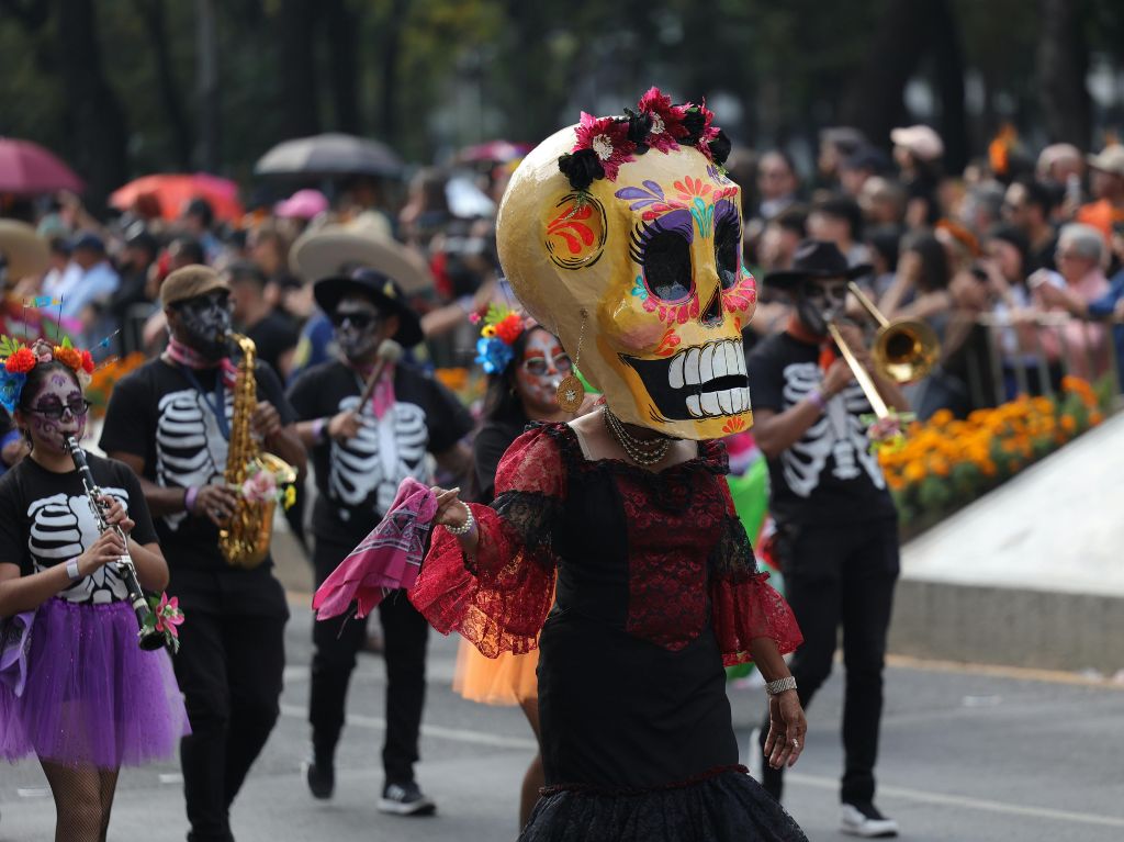 ¿Qué partes de la tradición del Día de Muertos han cambiado desde su origen?