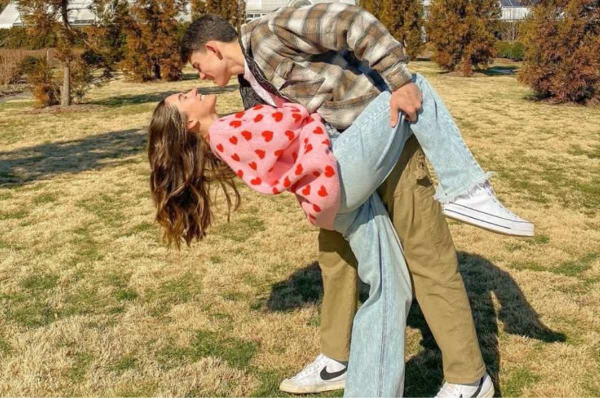 Fotos en pareja: 7 ideas creativas de poses para momentos inolvidables