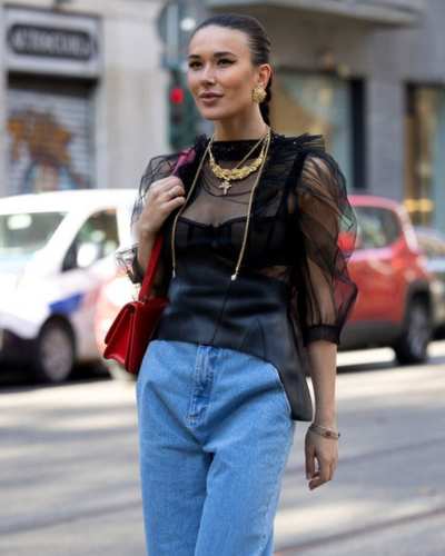 Blusas otoño 2025: Las 5 siluetas que debes tener en tu closet 3