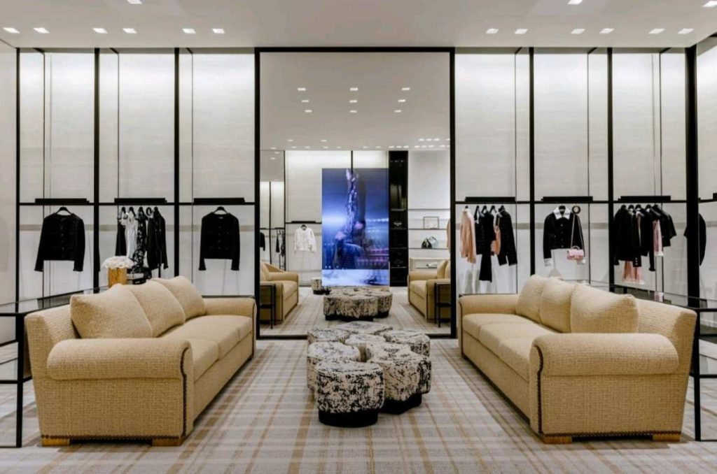 Chanel Artz Pedregal