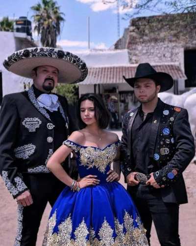 Pepe y Ángela Aguilar darán concierto gratuito