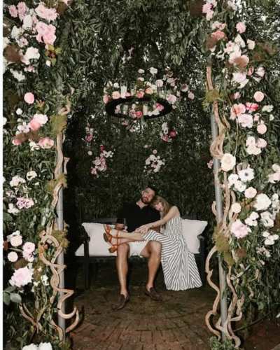 Taylor Swift y Travis Kelce - Instagram @taylorswift
