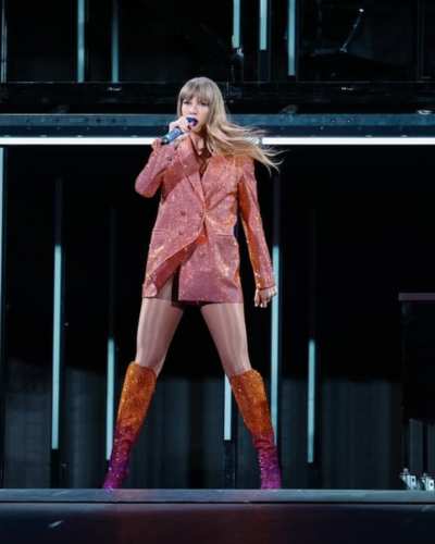 Color naranja en el The Eras Tour