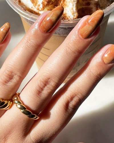 Manicura latte de calabaza