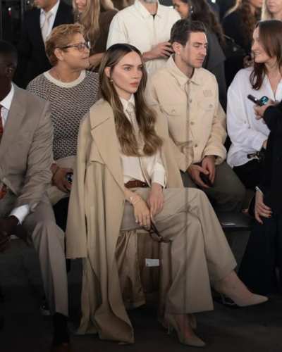 Belinda en el front row de Boss en Milán 