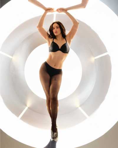 Campaña de Rosalía y Calvin Klein