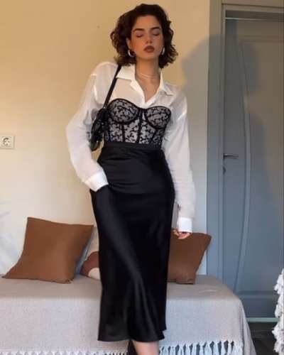 Corsets con falda 