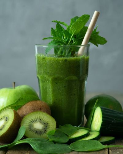 Jugo de espinaca con kiwi