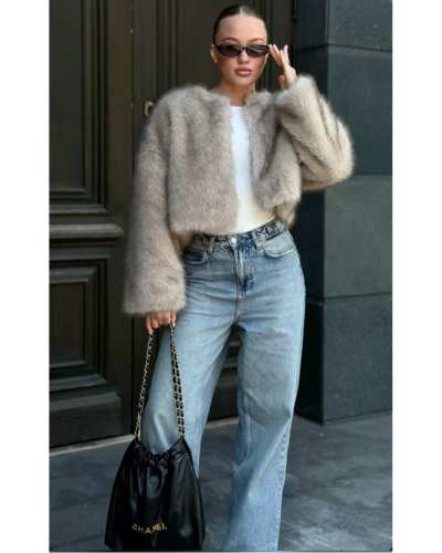 Outfits con abrigos de peluche