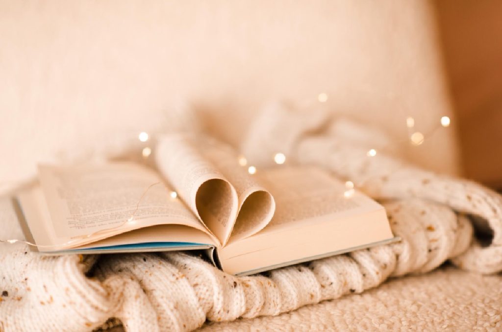 3 sagas románticas best sellers que conquistaron a millones de lectores