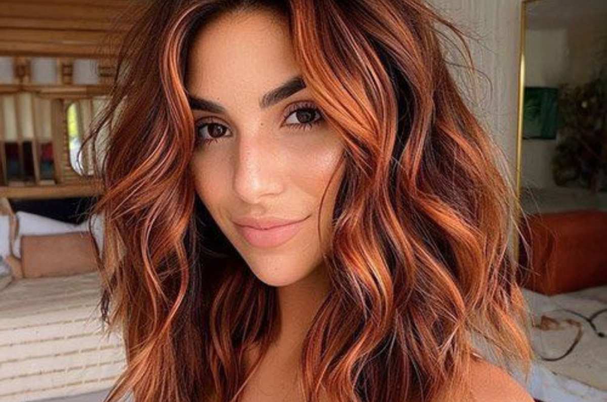 Tinte Pumpkin Spice: la tendencia de color del otoño 2025