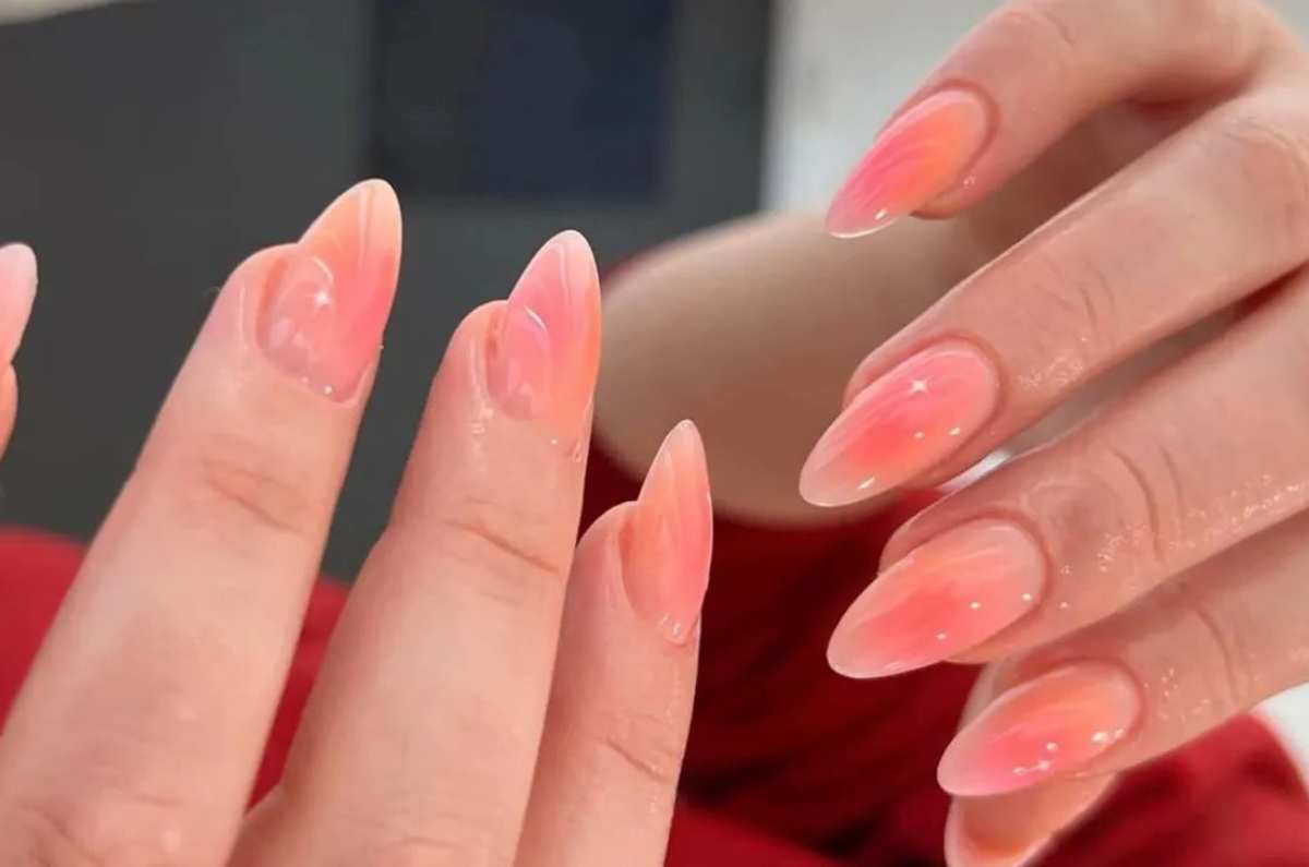Uñas sorbete: la tendencia de manicure más dulce y moderna del otoño 2025