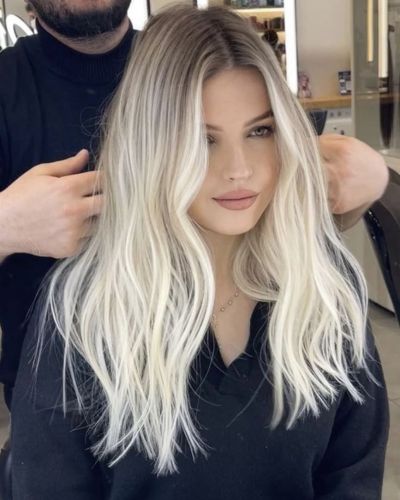 Balayage rubio platinado